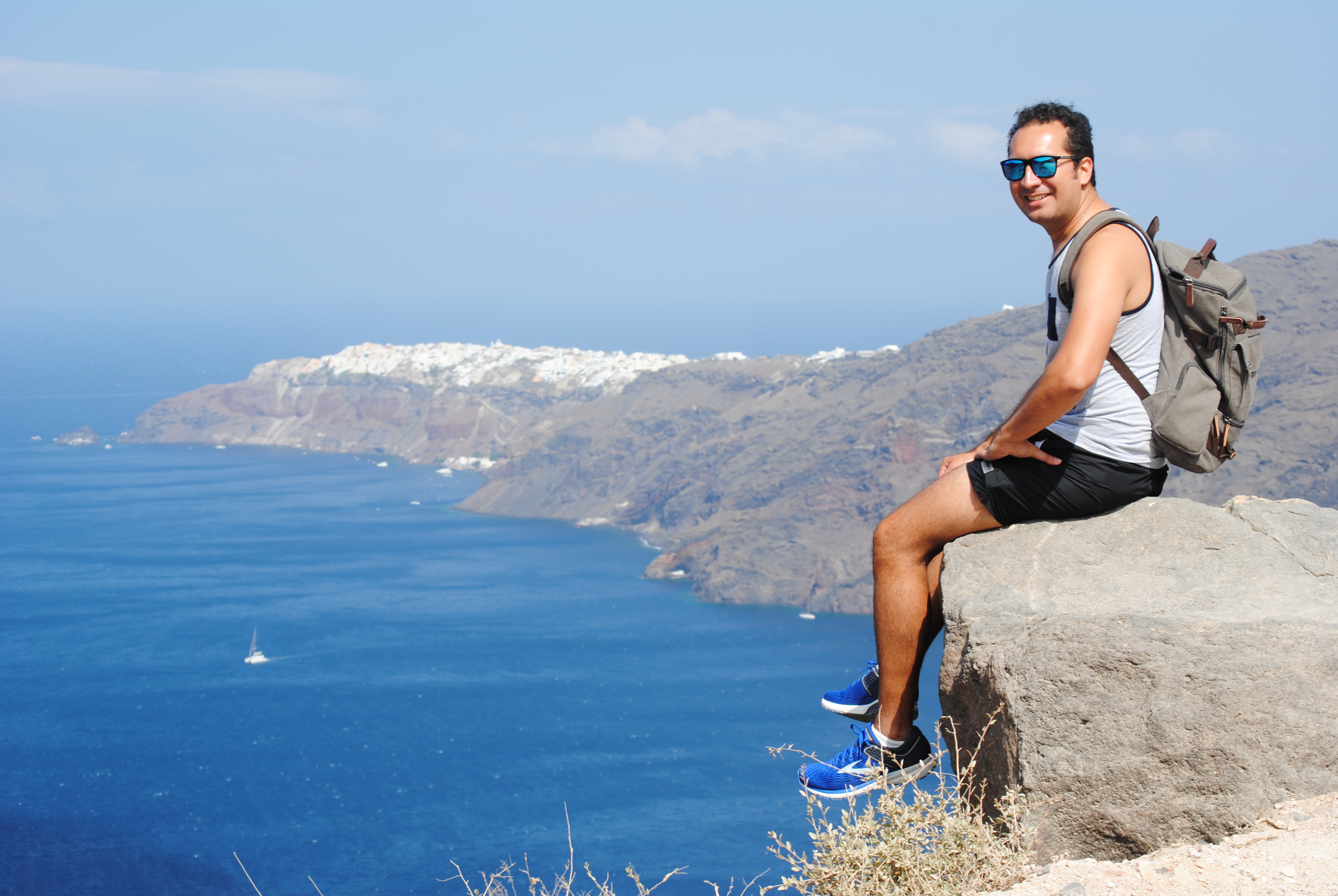 View on the hike from Fira to Oia