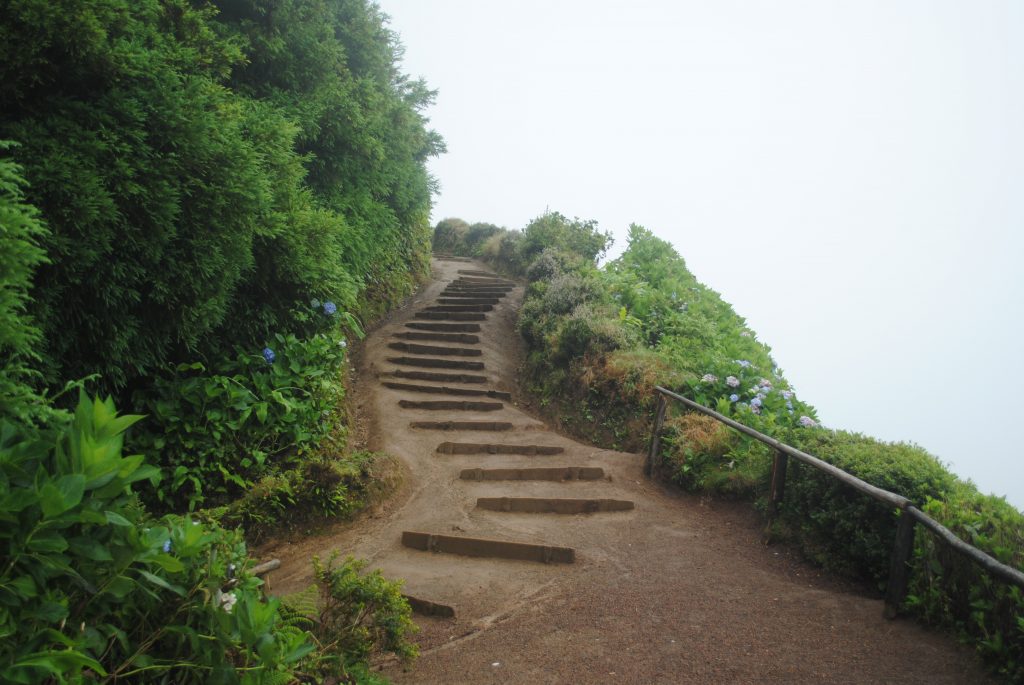 Path to Miradouro da Boca do Inferno, Azores