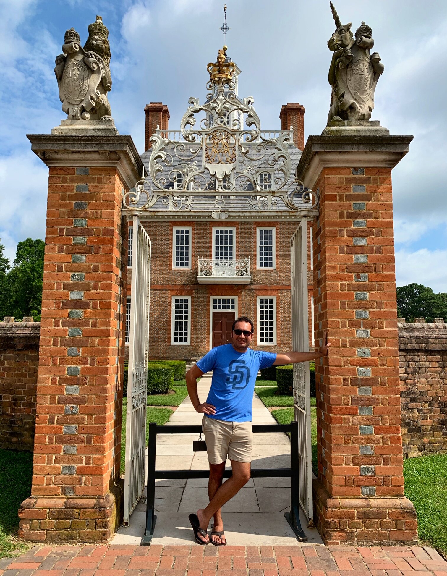 Governor's Mansion in Colonial Williamsburg Married with Wanderlust