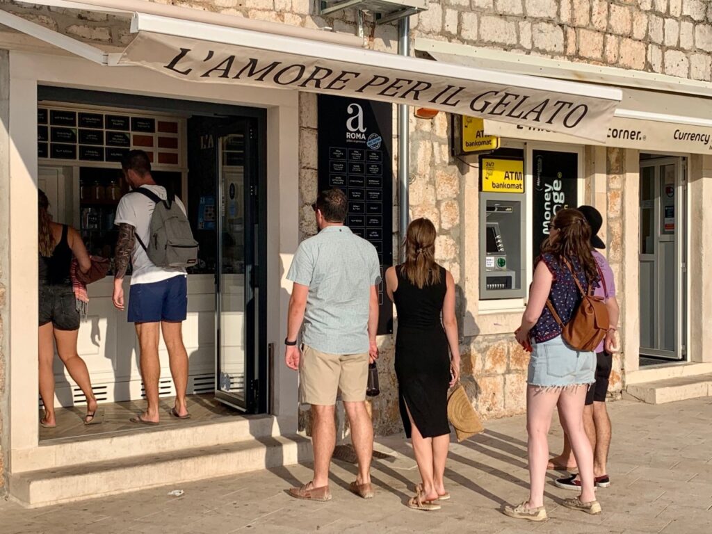 L'Amore Per Il Gelato, Stari Grad