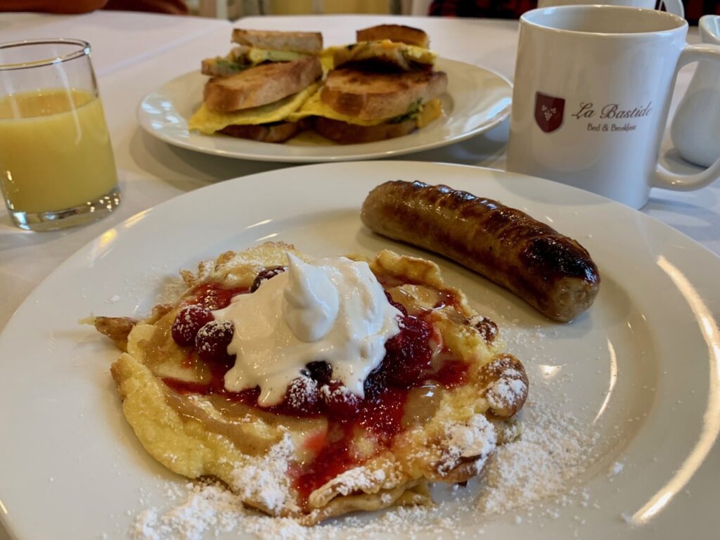 Breakfast at La Bastide B&B, Dundee, Oregon