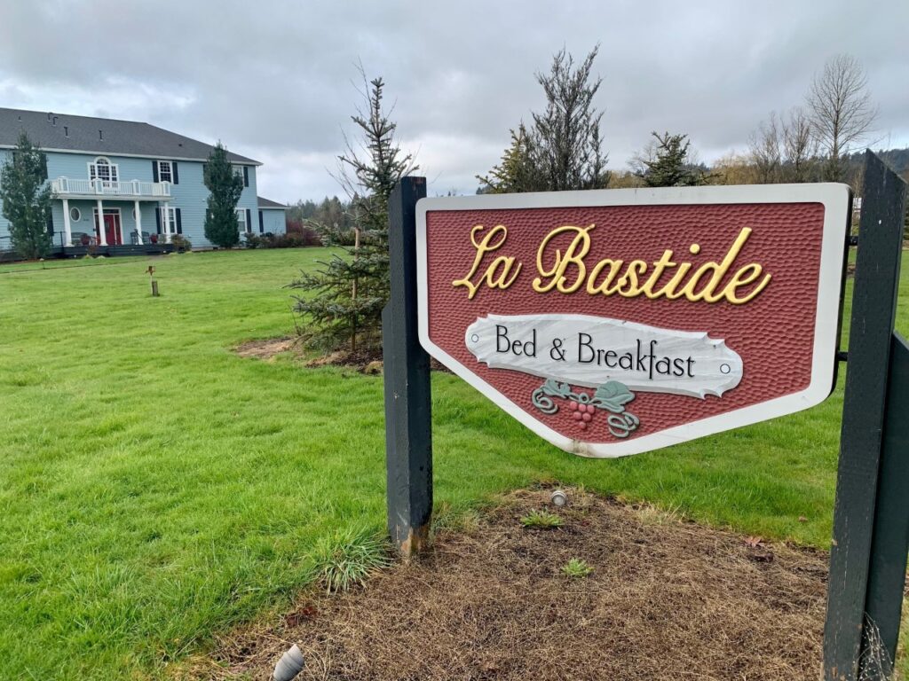 Our recommendation for where to stay in Dundee, Oregon: La Bastide Bed and Breakfast