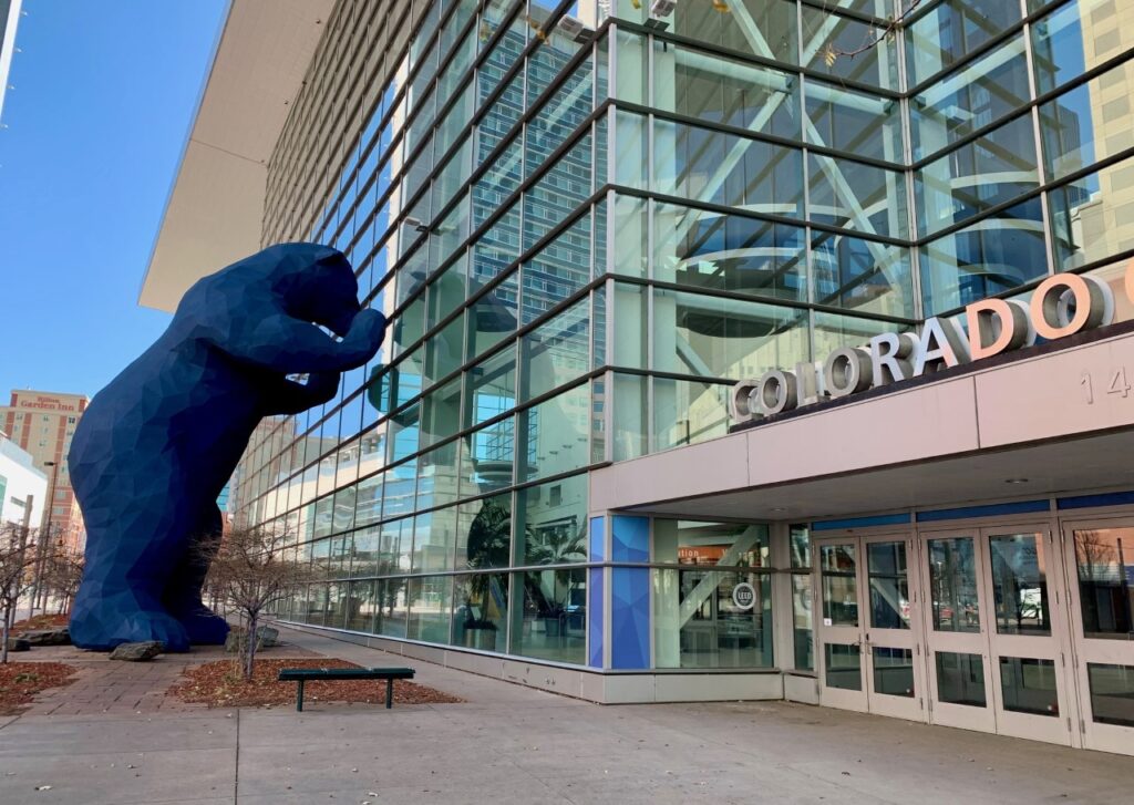 Big Blue Bear, Denver, Colorado